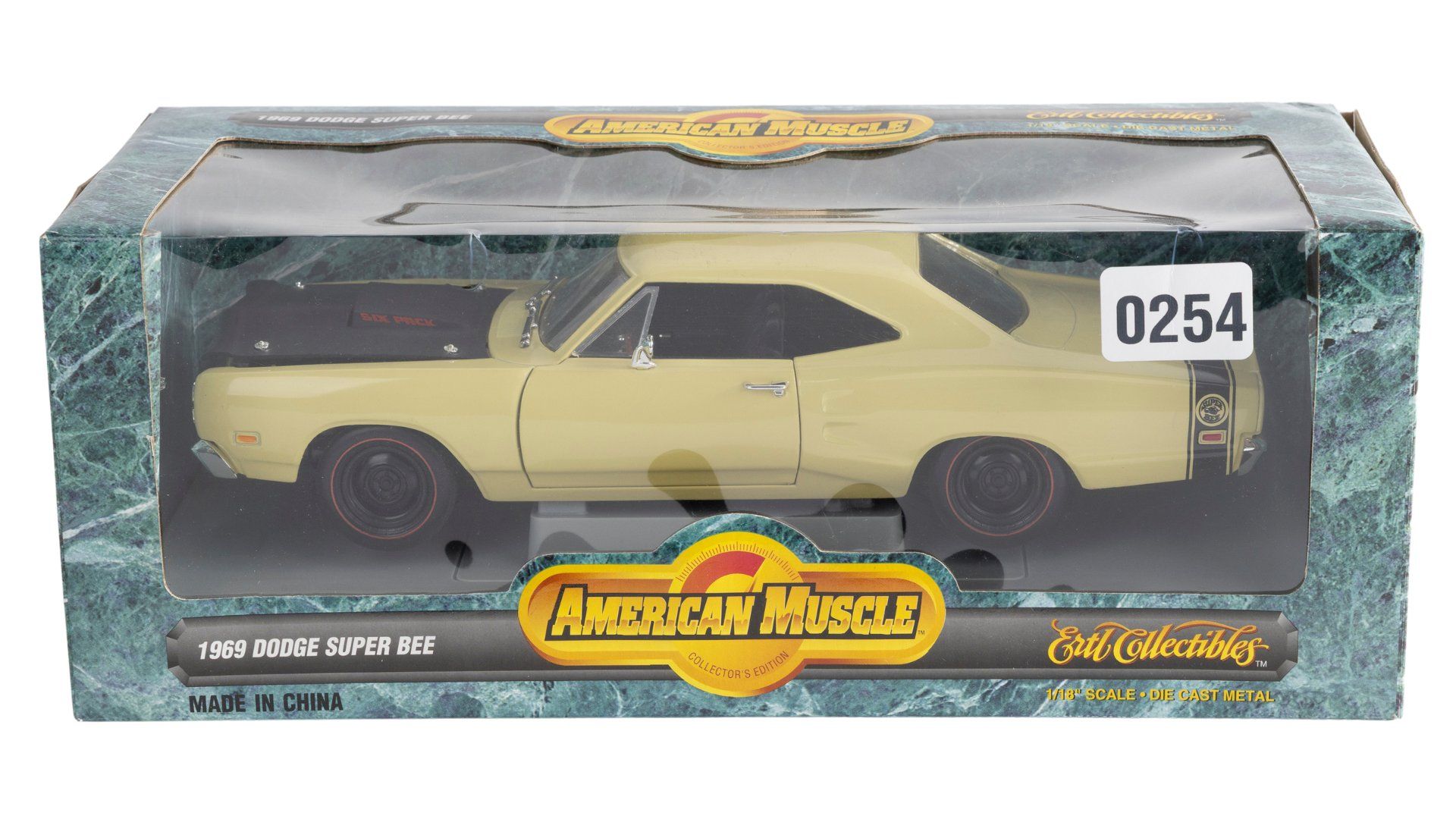 AMERICAN MUSCLE 1969 DODGE SUPER BEE BLUE IN SCALE 1:18 NEW