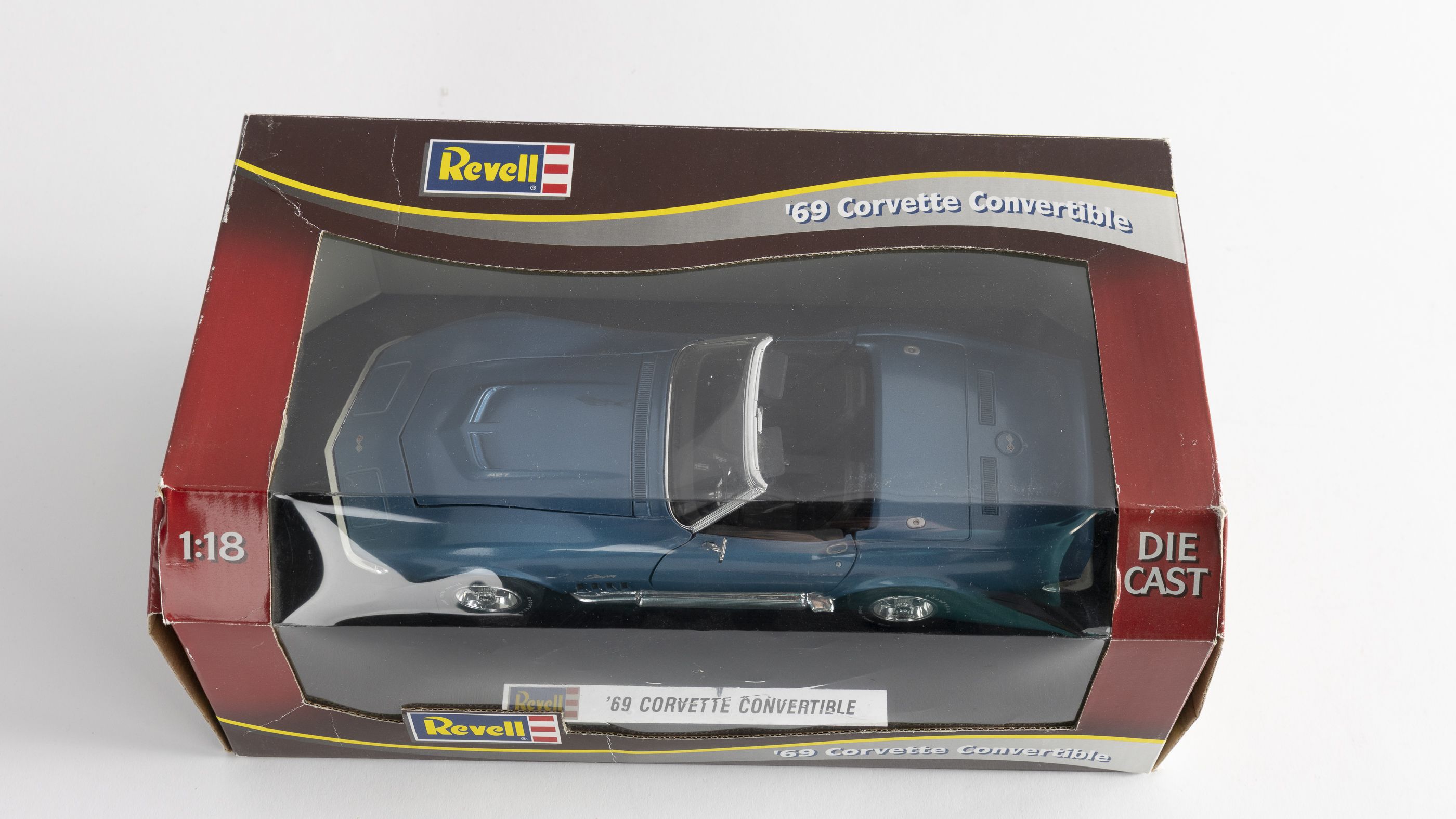 Revell 1:18 1969 Corvette Convertible Die-Cast Model, Blue & Black