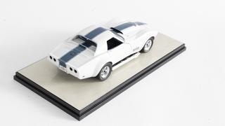 Carousel 1 1:18 1969 Corvette L-88 GM Test Car Die-Cast Model