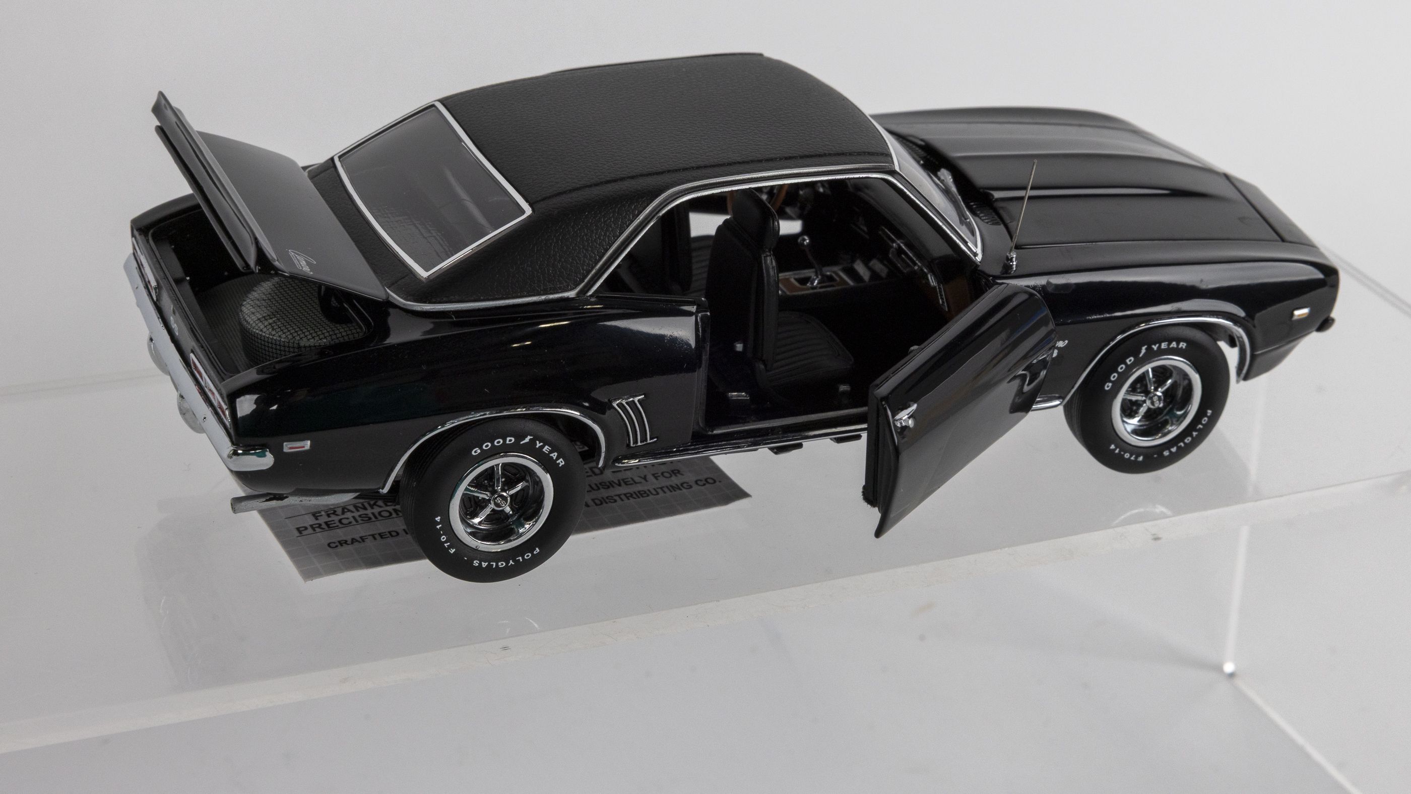 Franklin Mint 1:24 1969 Camaro SS 396, Limited Edition No. 333 of