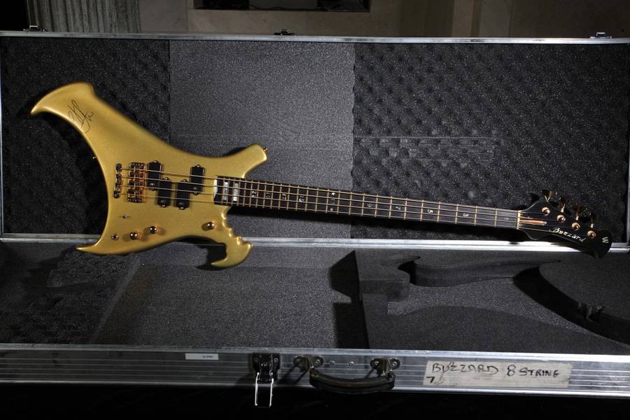 John Entwistle Gold Warwick Buzzard Bass Auction | Mecum On Time