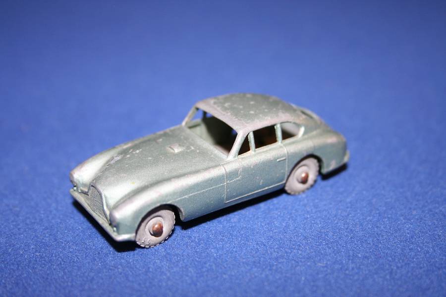 matchbox aston martin