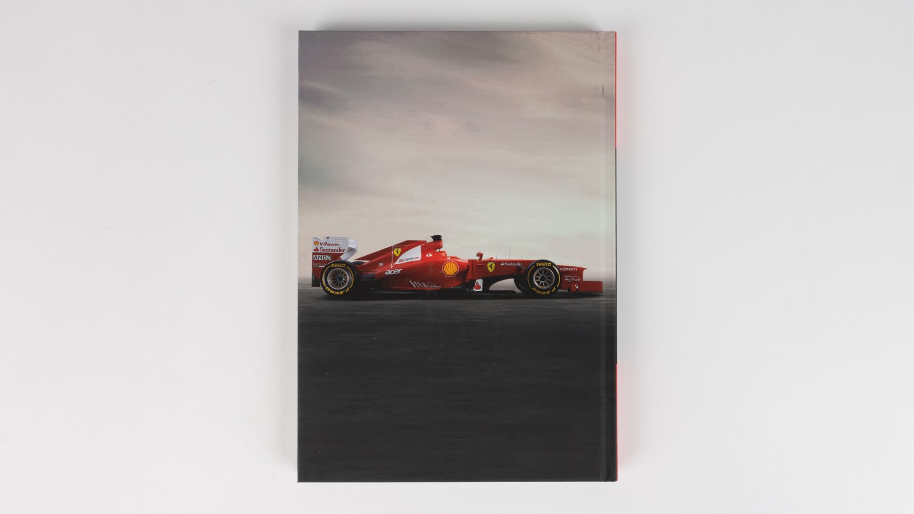 Coffret Ferrari 2012 - Passport Usine + Livre Relié + Carte - édition Limitée