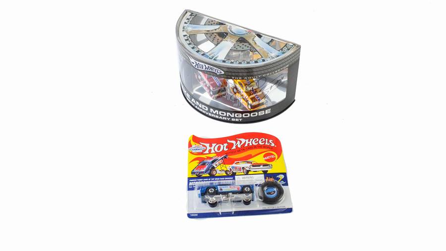 hot wheels snake and mongoose 35th anniversary set